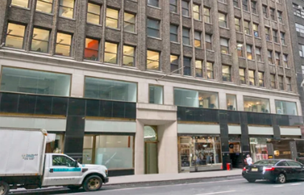 Arrow Real Estate Advisors secures $29.5 million bridge loan for 260 West 39th St. refinance
